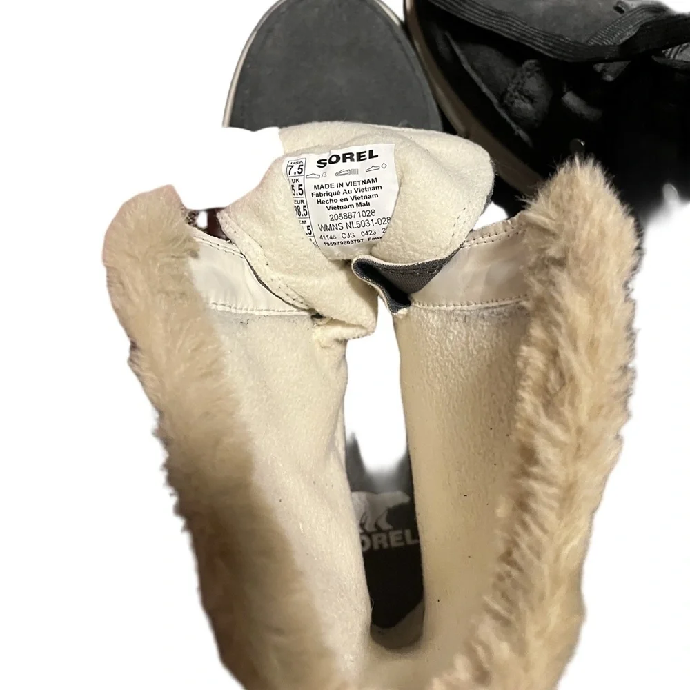 Sorel Explorer || Joan boots